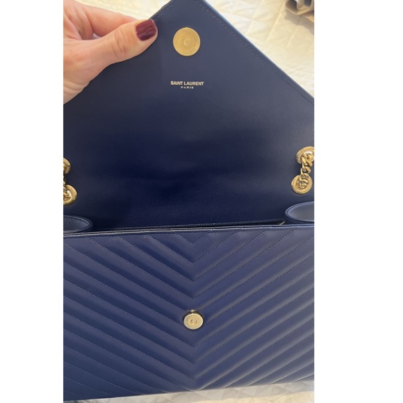 YSL - Picture 3 of 11